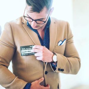 Meet your Posher, Adrian